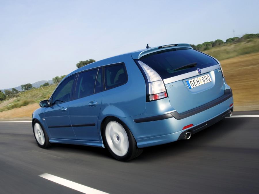  Saab 9-3 SportCombi Anniversary Edition 2007 года  (фото 10 из 15)